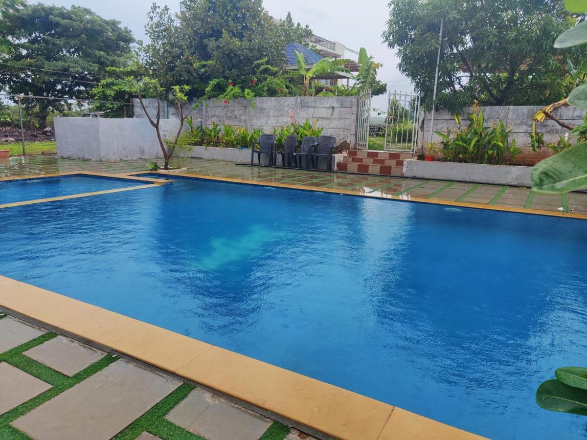 Jenjon Karjat Resort - One Bhk Premium Chalet With Optional Swimming Pool Eksteriør bilde